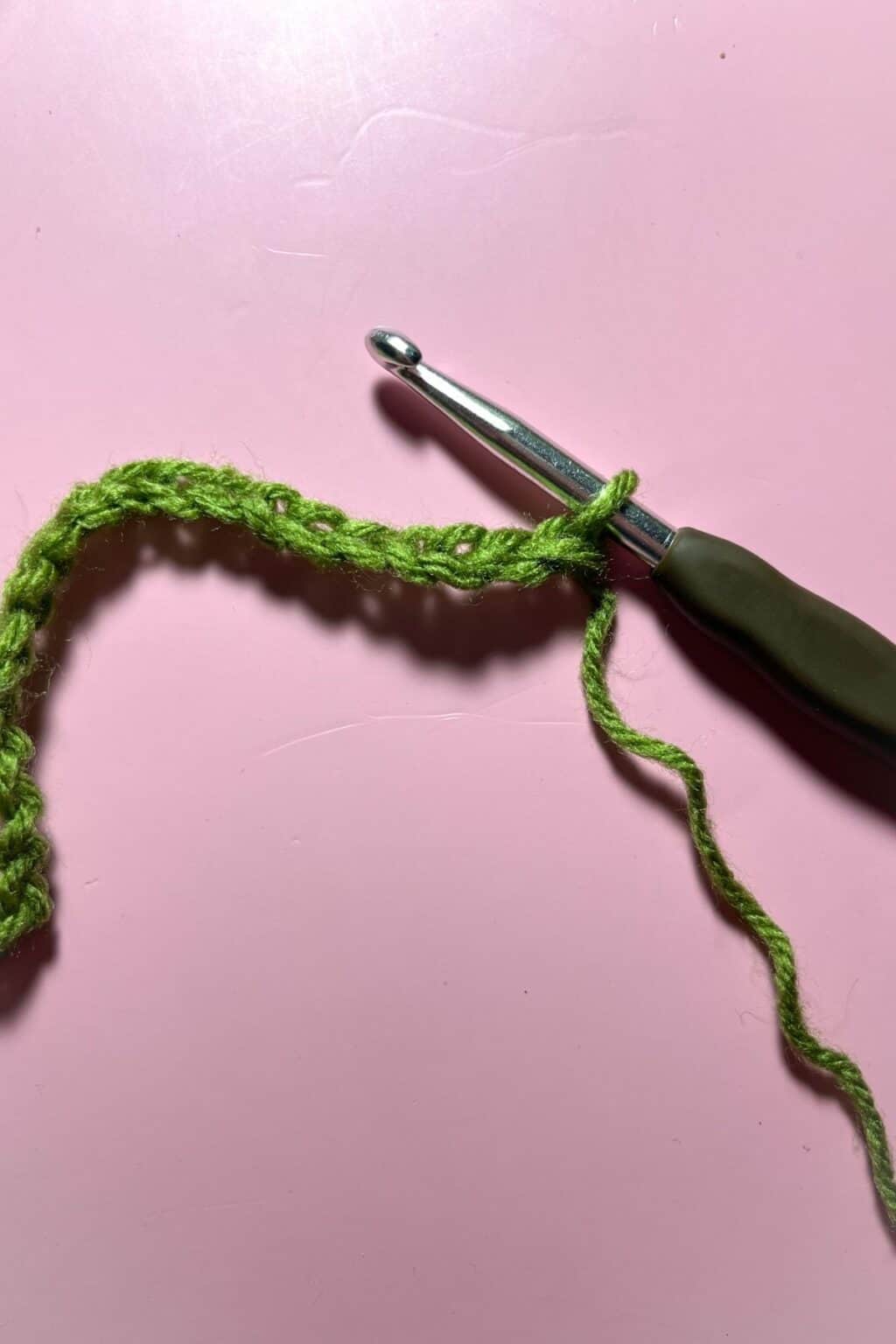 Crochet Frog Hat Pattern thecaffeinatedsnail com