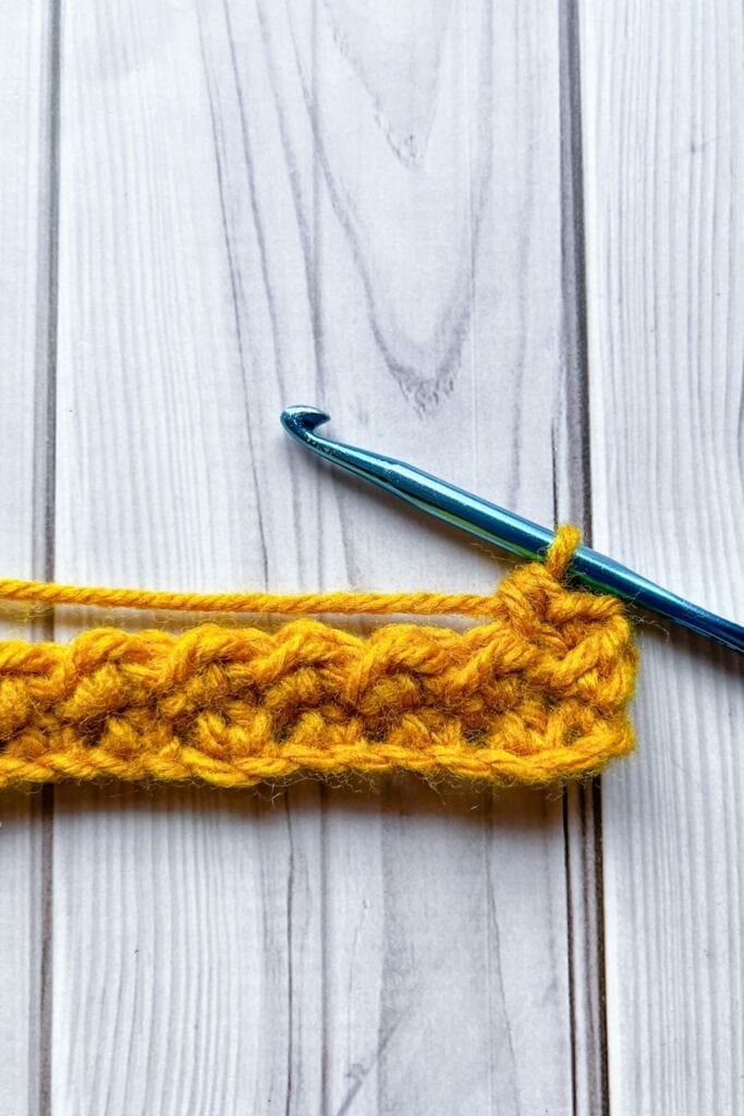 Crochet Crunch Stitch thecaffeinatedsnail com