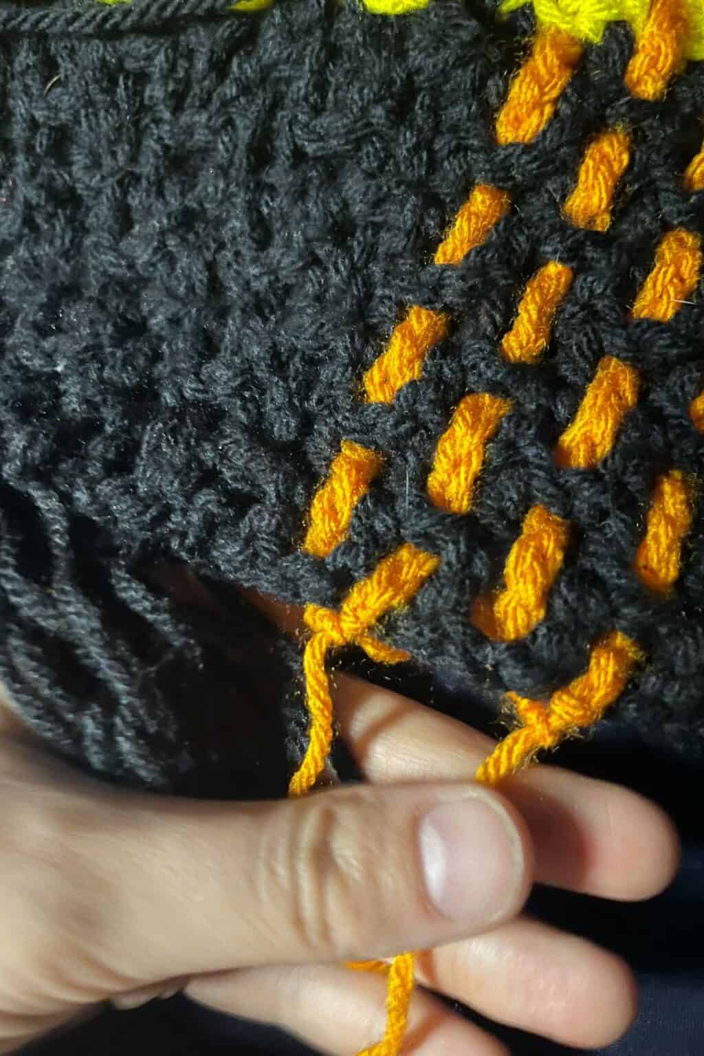 Crochet Plaid Blanket Pattern thecaffeinatedsnail com