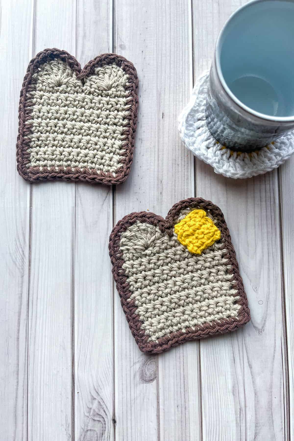 Finished crochet toast coaster pattern.