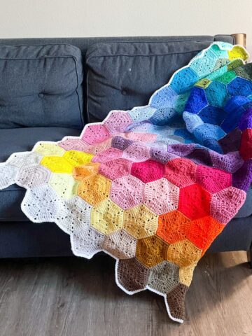 Finished crochet hexagon blanket pattern.