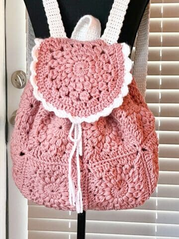 Finished crochet backpack pattern.