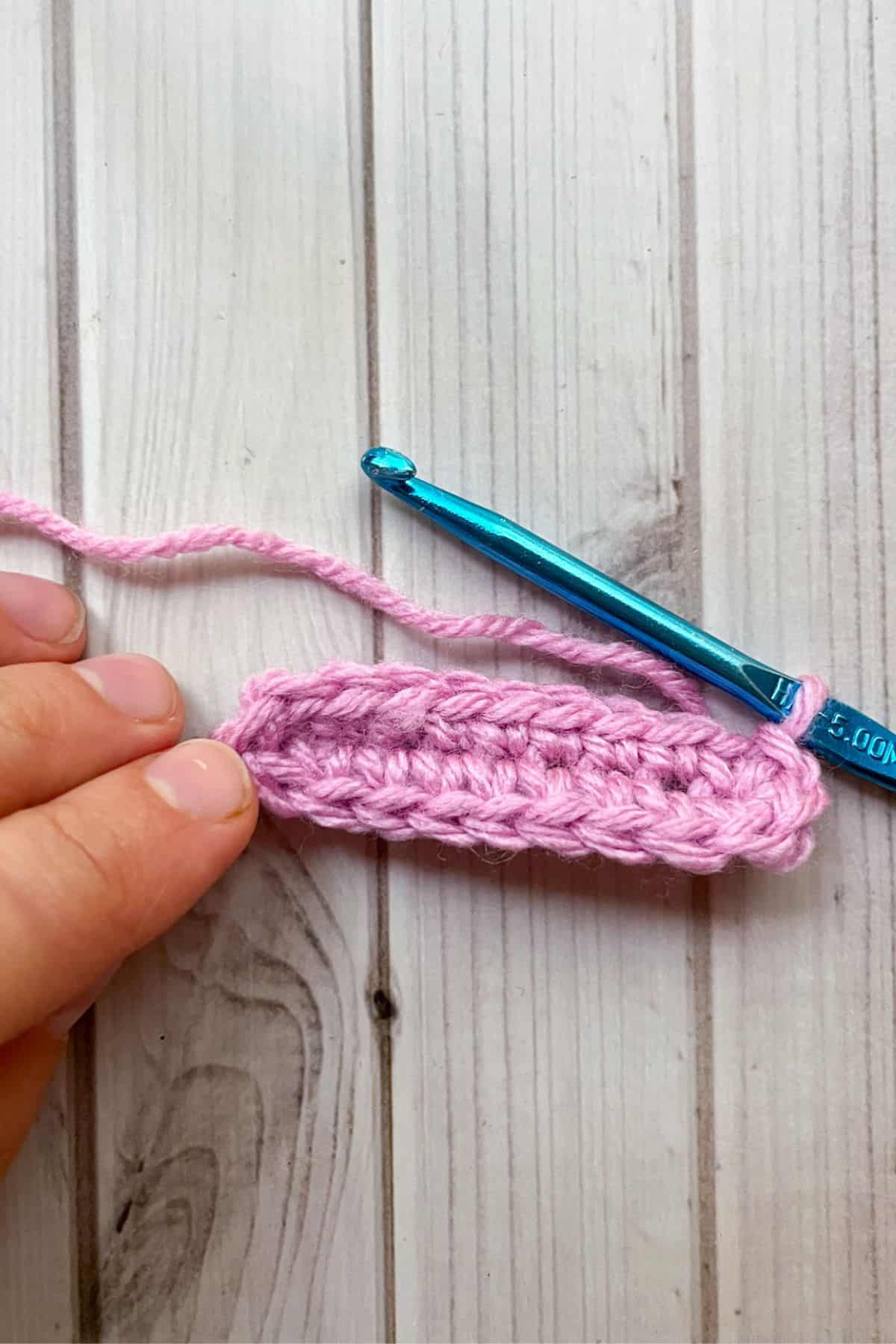 Working on the single crochet oval.