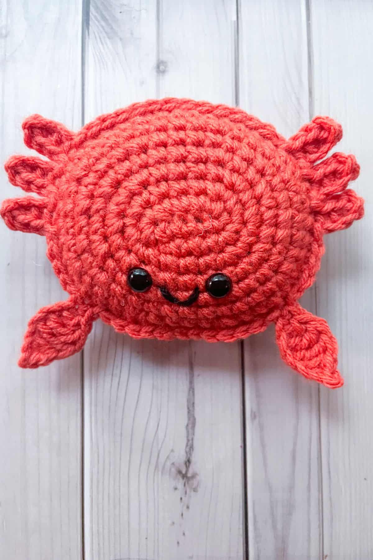 Finished crochet crab pattern.