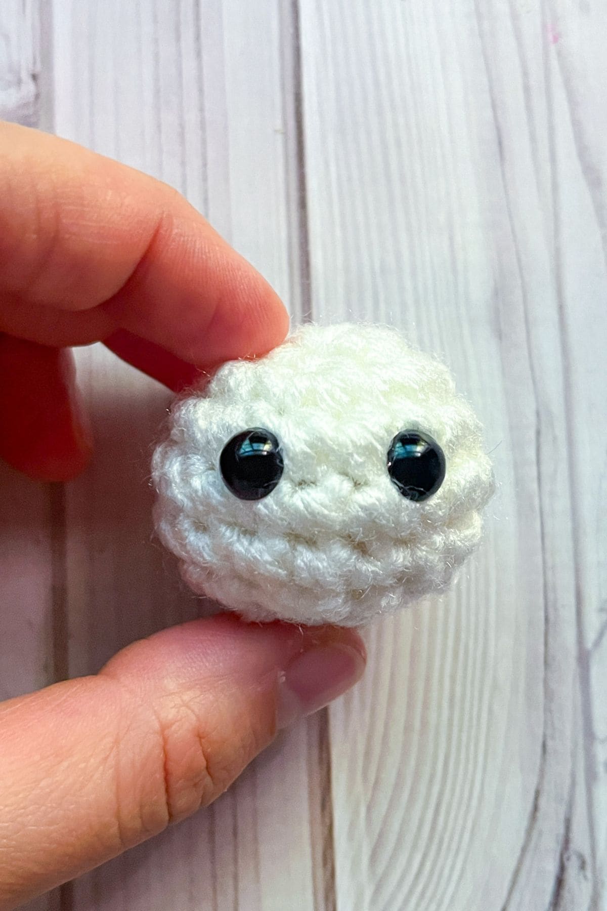 Finished crochet pearl.