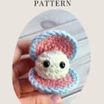 Crochet clam pattern promo image.