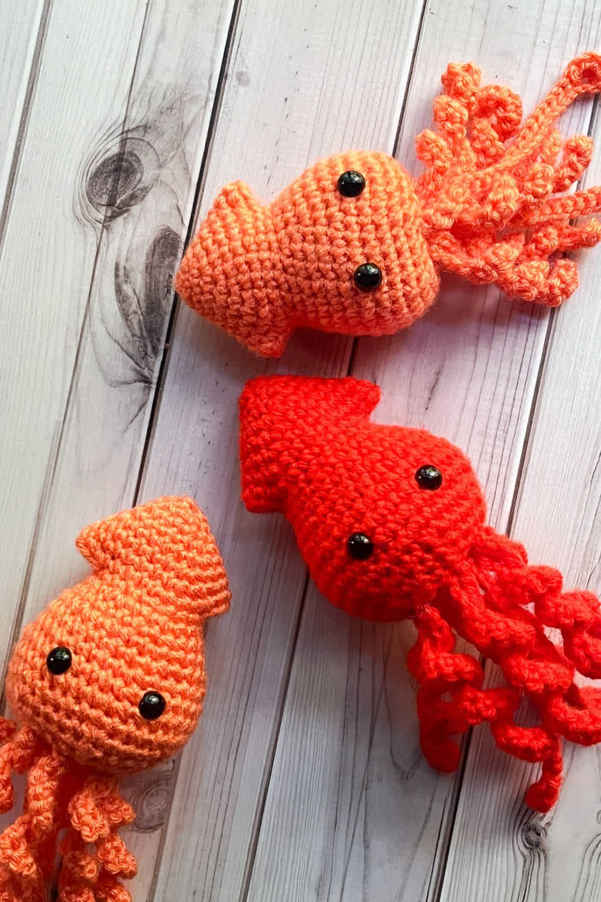 Finished crochet squid pattern.