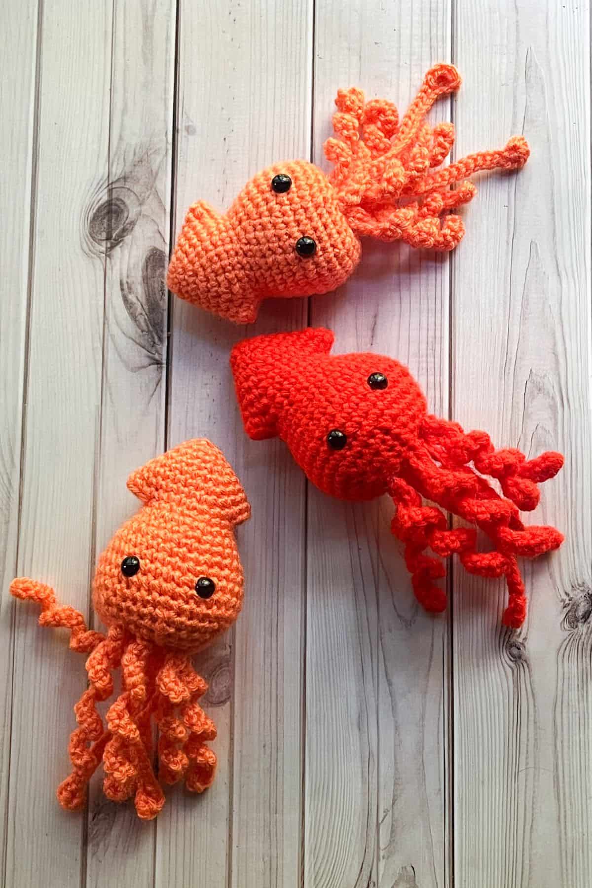 Finished crochet squid pattern.