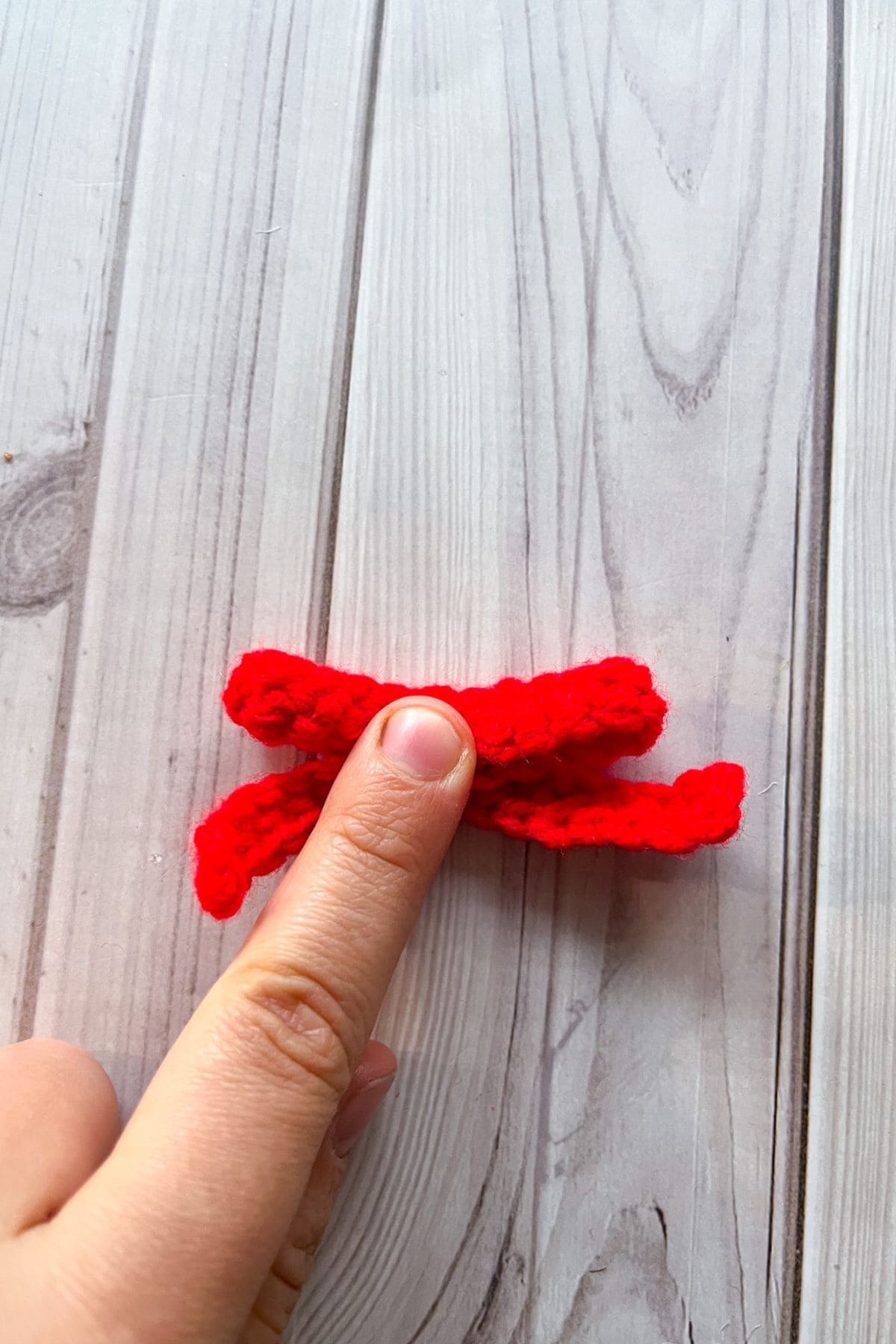 Making the crochet ribbon.