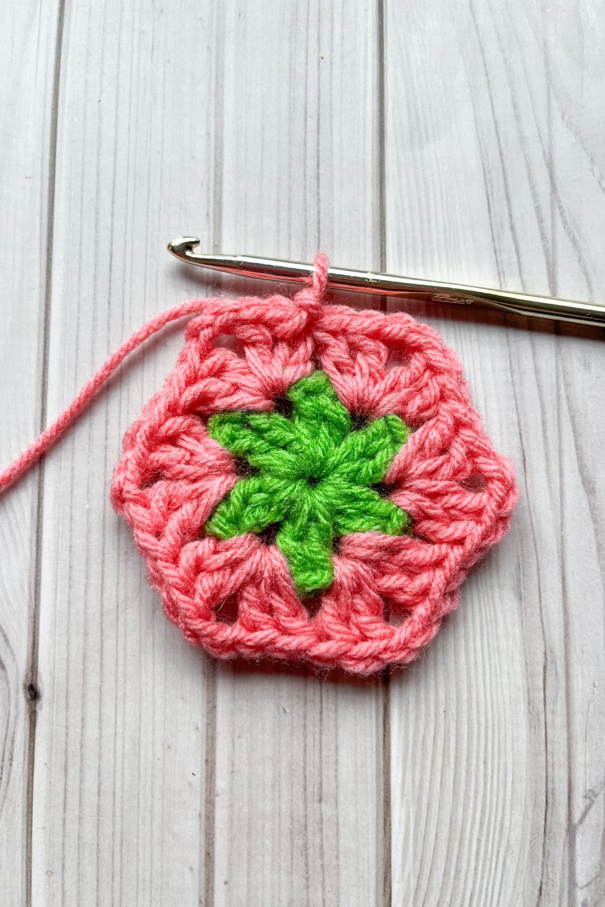 Finished round 2 of the African flower hexagon.
