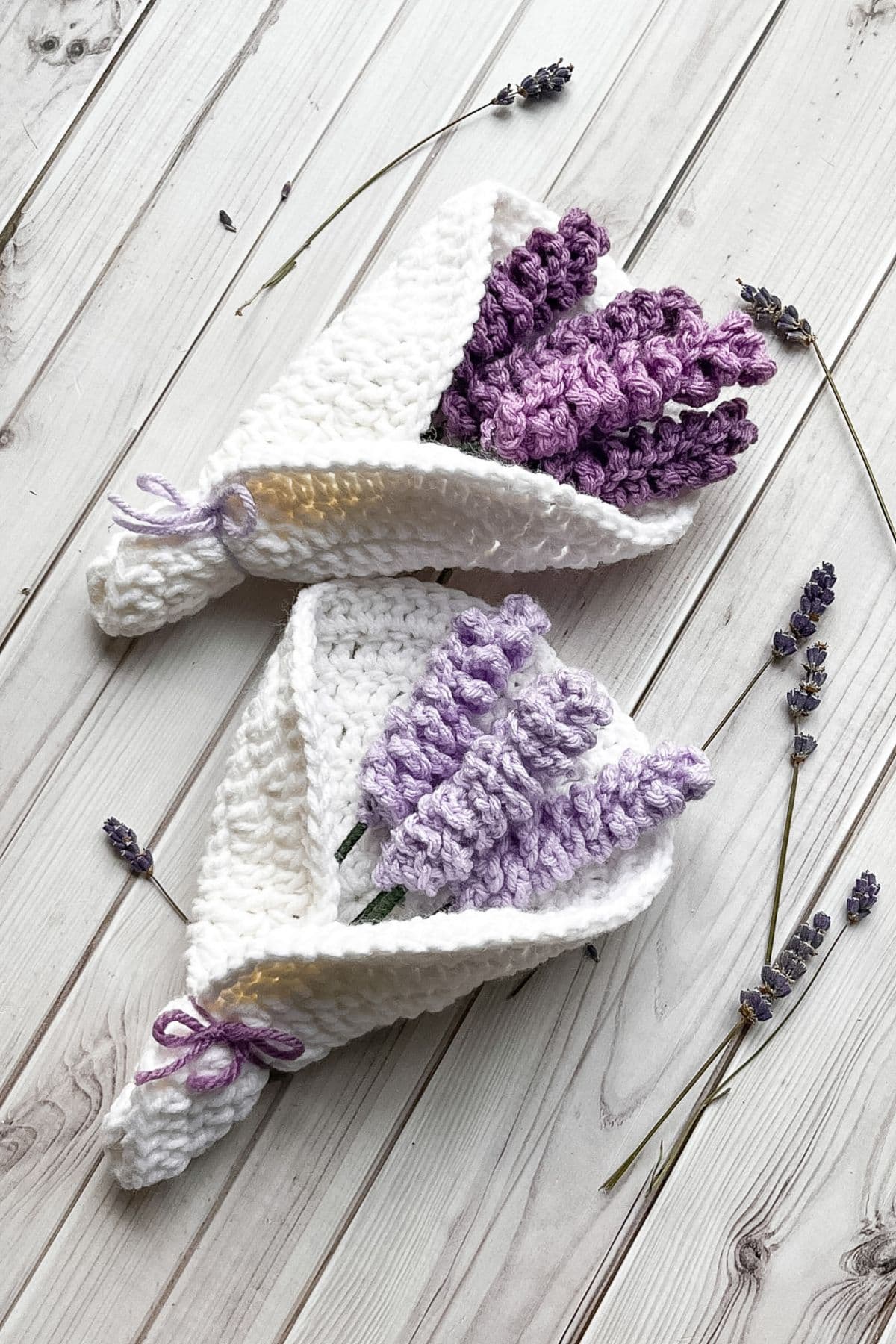 Finished crochet lavender bouquets on table with dried lavender.
