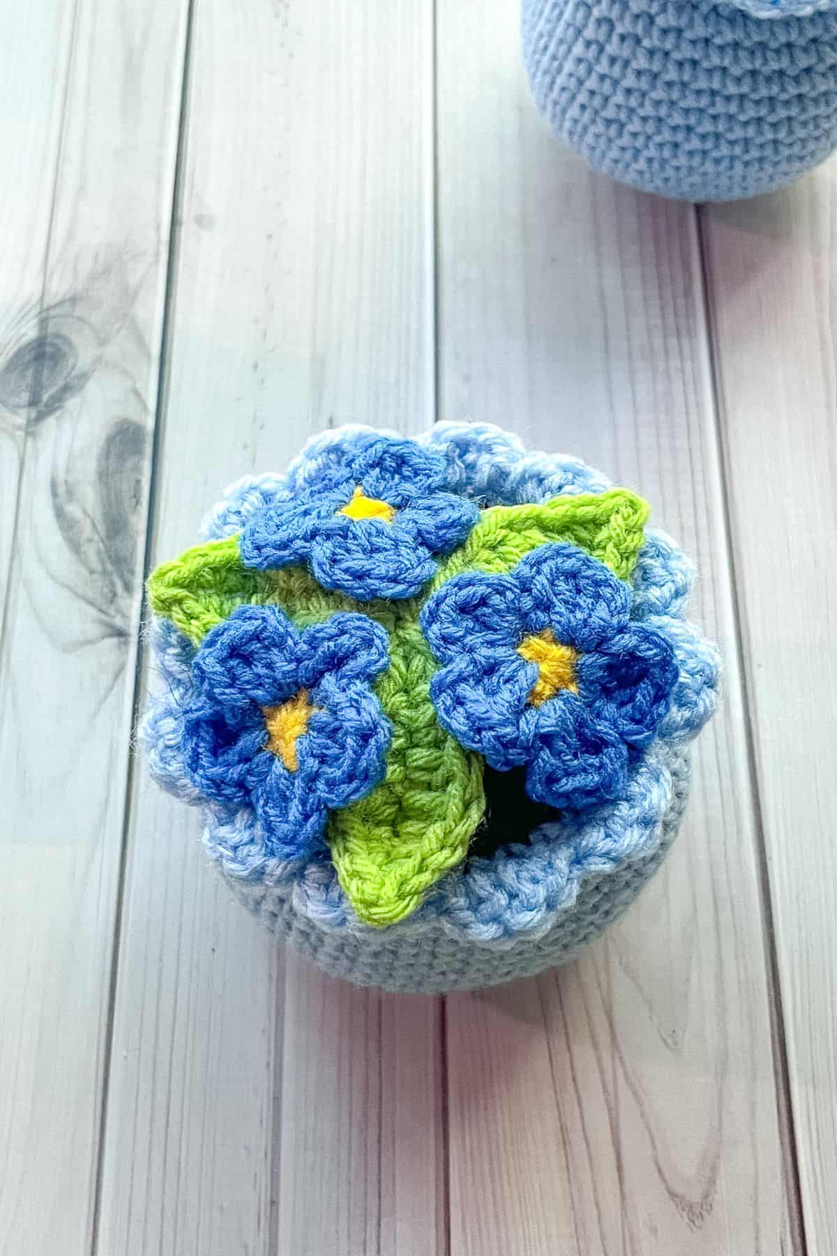 Finished crochet forget me not.