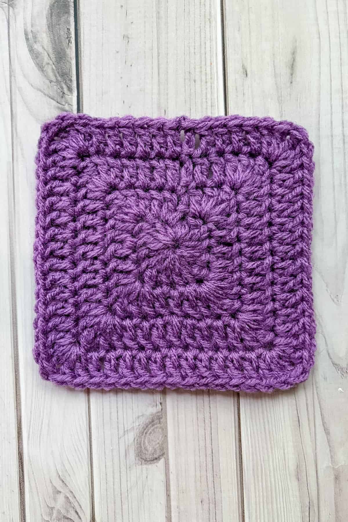 Finished no holes granny square.