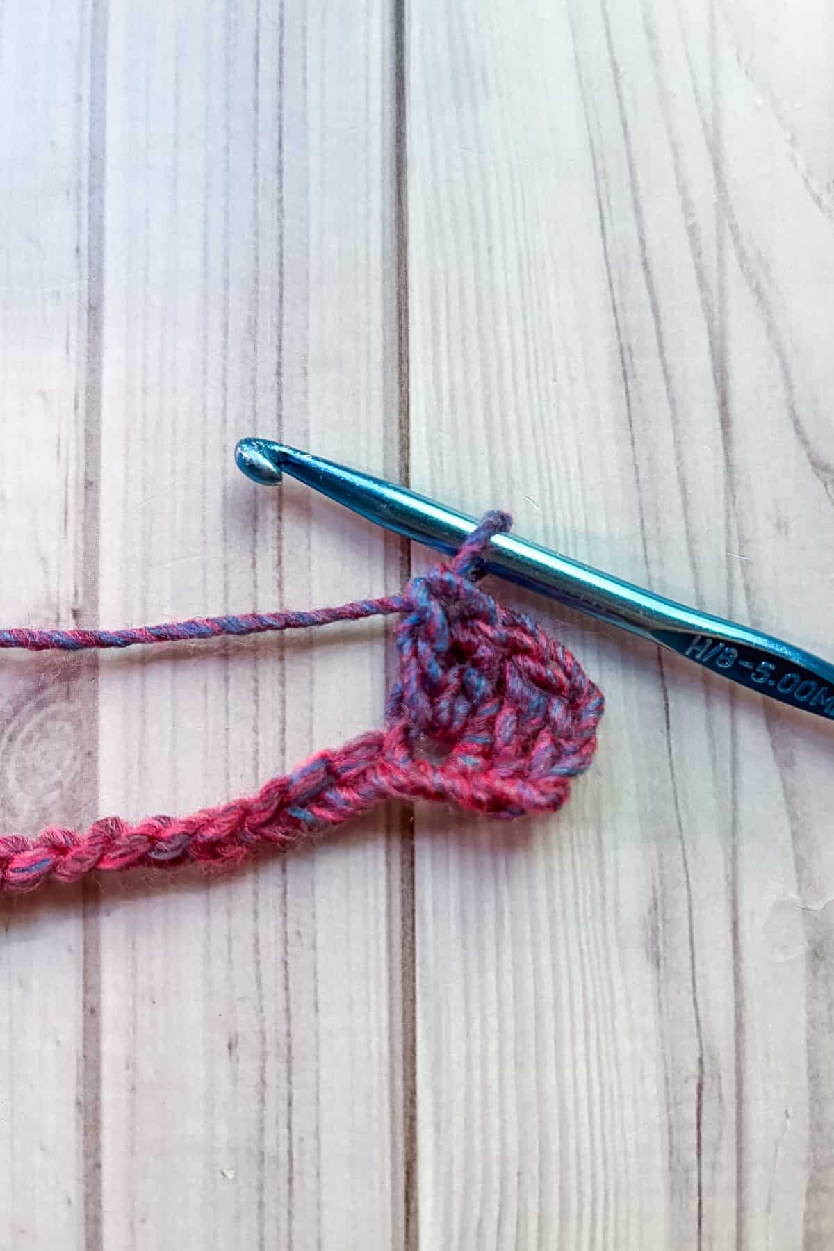 Starting row 1 of the granny chevron blanket.
